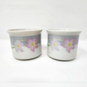 Vintage Remembrance Collection Tiny Tea Cups Set of 2